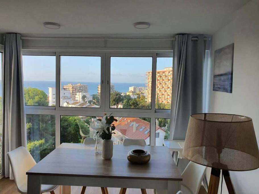 Beautiful Sea Views Cozy Apartment 350 M From Beach Benalmádena Zewnętrze zdjęcie