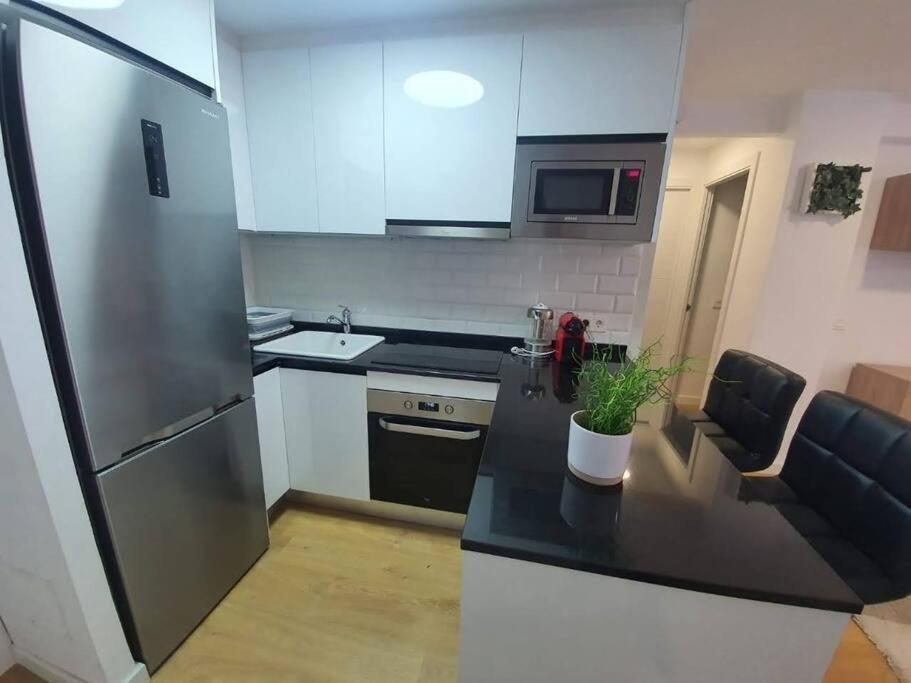 Beautiful Sea Views Cozy Apartment 350 M From Beach Benalmádena Zewnętrze zdjęcie