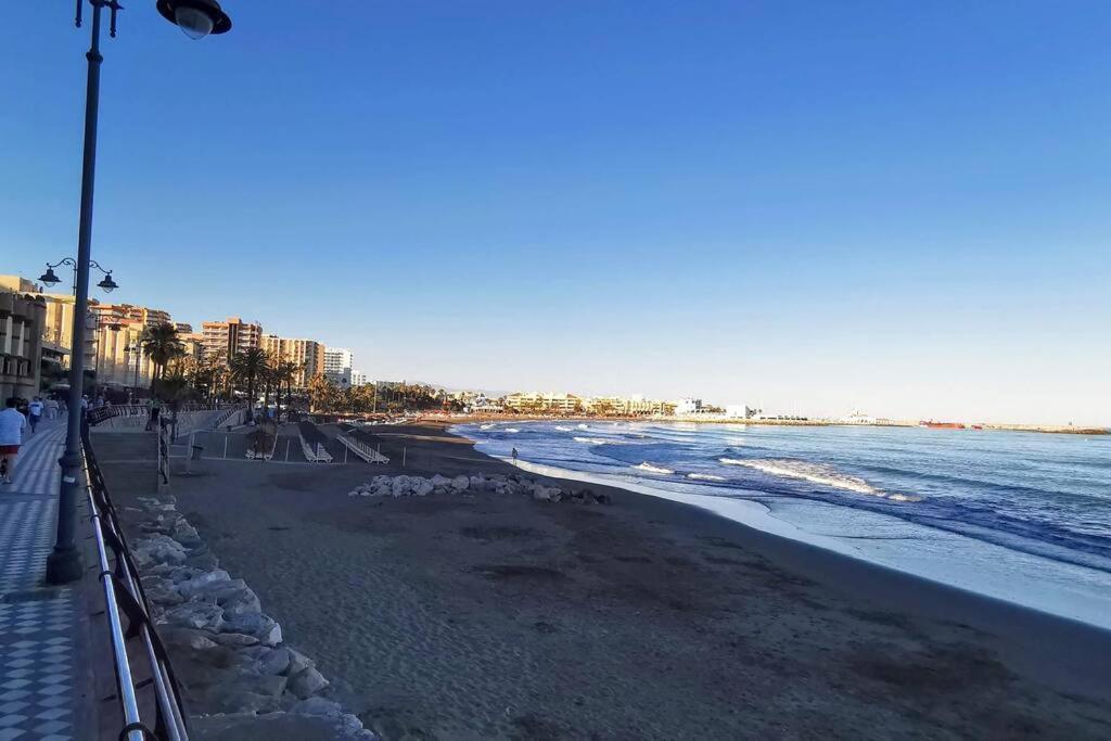 Beautiful Sea Views Cozy Apartment 350 M From Beach Benalmádena Zewnętrze zdjęcie