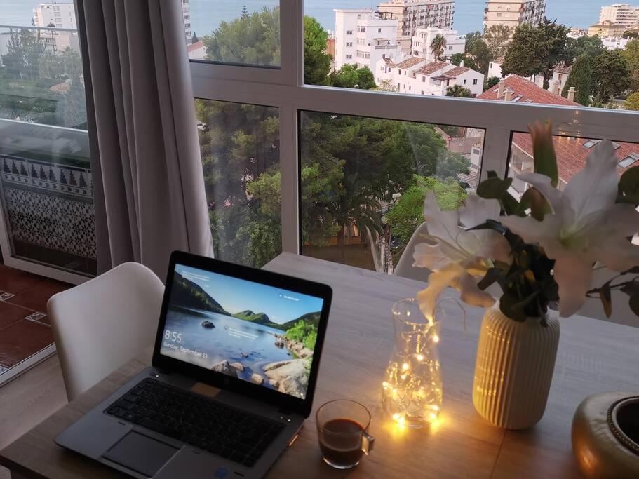 Beautiful Sea Views Cozy Apartment 350 M From Beach Benalmádena Zewnętrze zdjęcie
