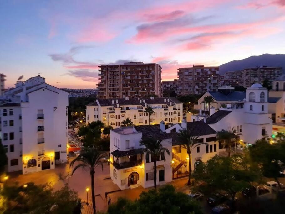 Beautiful Sea Views Cozy Apartment 350 M From Beach Benalmádena Zewnętrze zdjęcie
