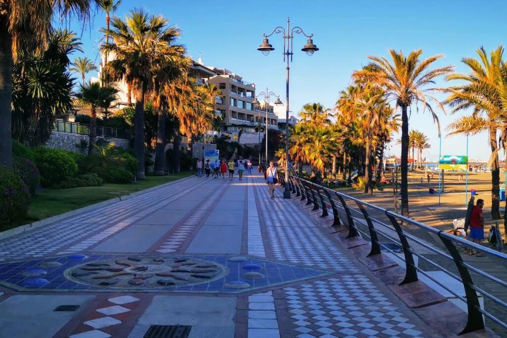 Beautiful Sea Views Cozy Apartment 350 M From Beach Benalmádena Zewnętrze zdjęcie