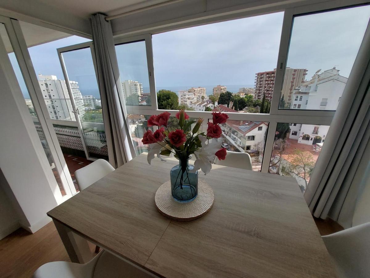 Beautiful Sea Views Cozy Apartment 350 M From Beach Benalmádena Zewnętrze zdjęcie